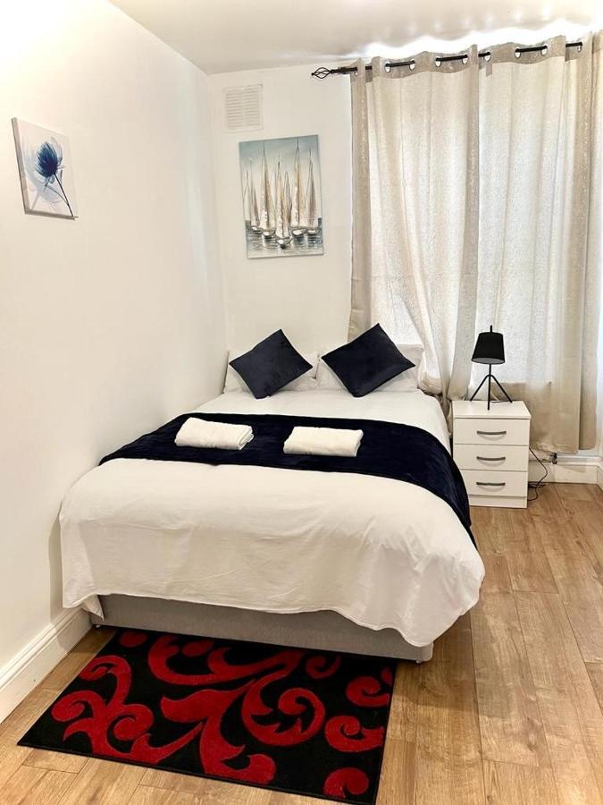 Shadwell Holiday Rooms Лондон Екстер'єр фото
